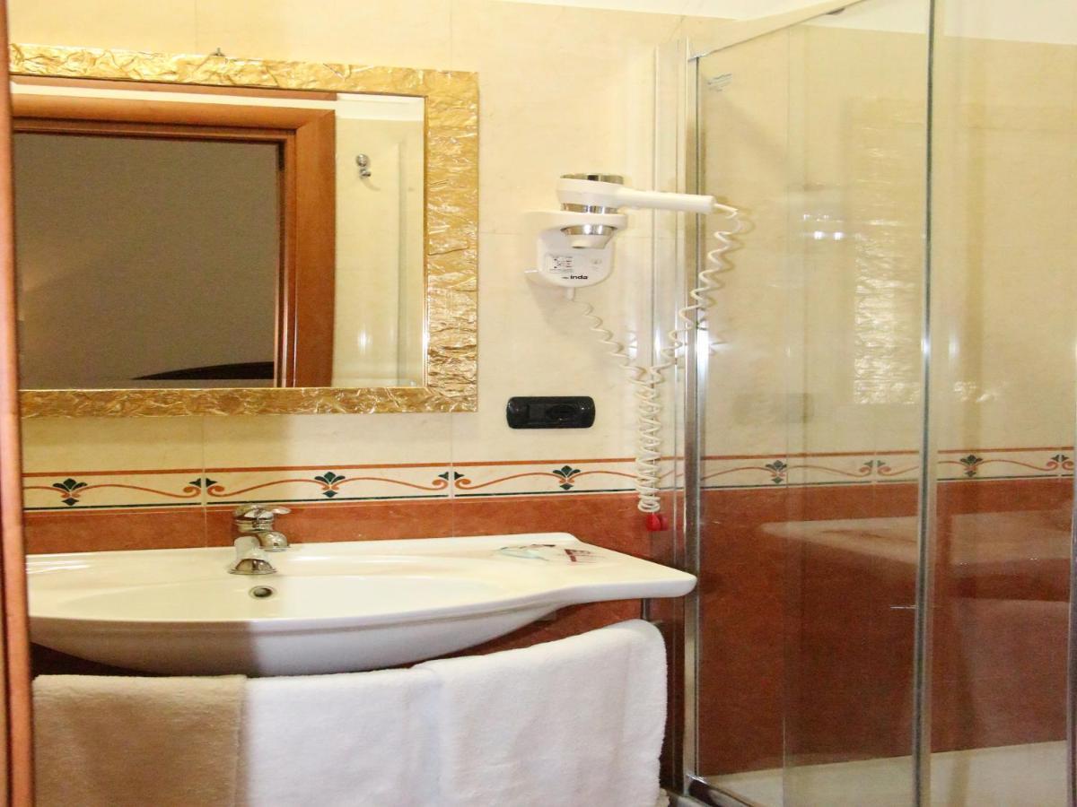 Guest House Galaxy Ρώμη Εξωτερικό φωτογραφία
